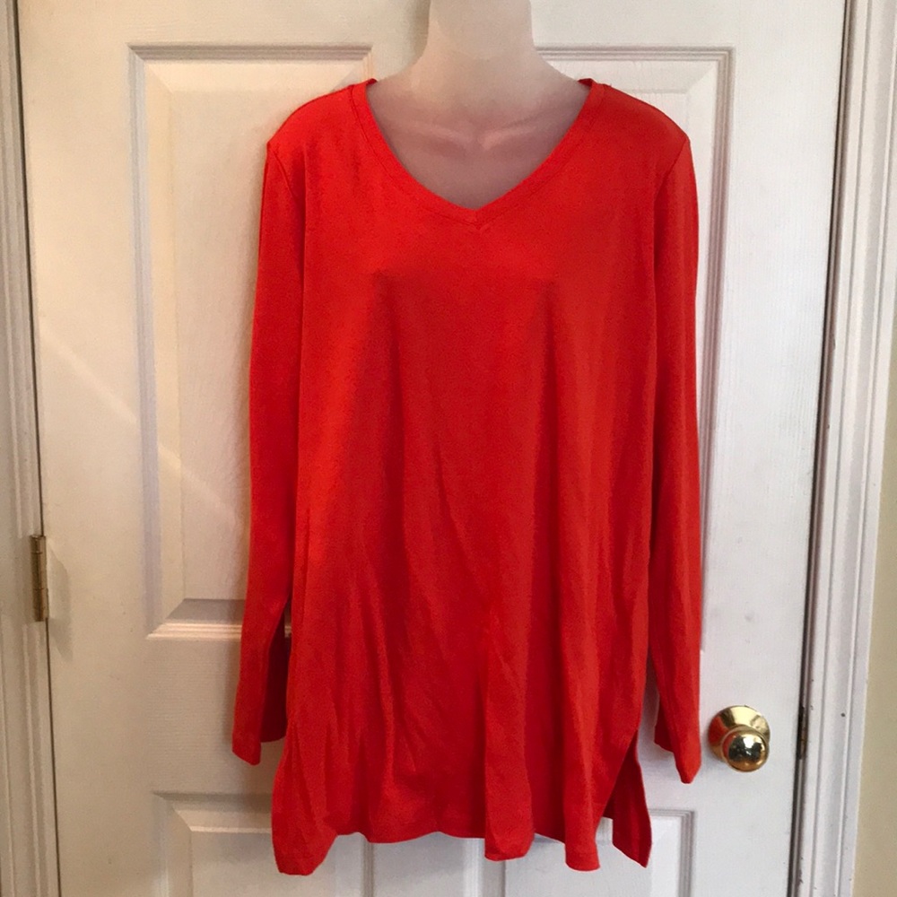 NWOT Isaac Mizrahi red orange vneck tunic top
